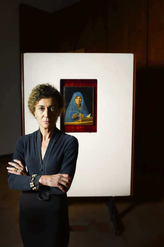 Evelina De Castro, Direttrice della Galleria Regionale della Sicilia di Palazzo Abatellis, Palermo Mostra “Ritratte. Donne di arte e di scienza” Foto di Gerald Bruneau ©Fondazione Bracco Evelina De Castro, Direttrice della Galleria Regionale della Sicilia di Palazzo Abatellis, Palermo Mostra “Ritratte. Donne di arte e di scienza” Foto di Gerald Bruneau ©Fondazione Bracco
