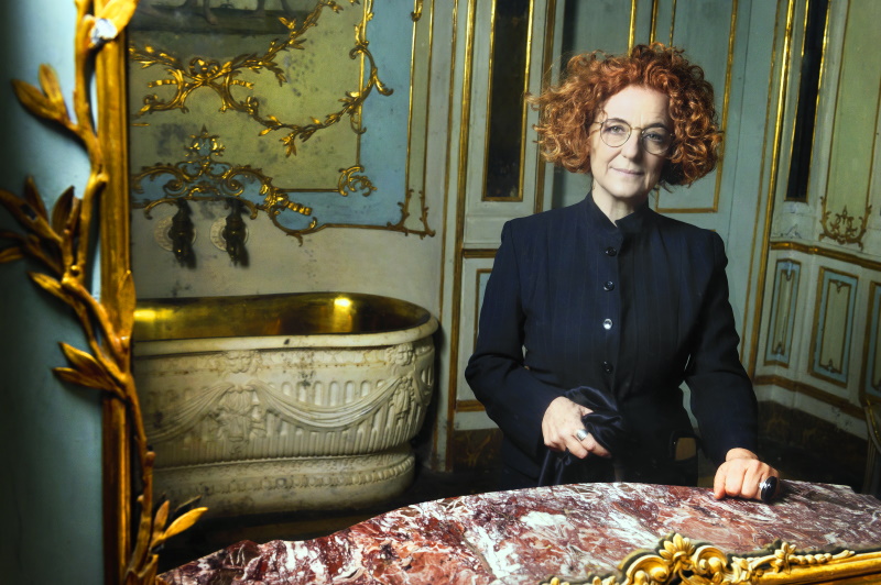 Tiziana Maffei, Direttrice del Museo Reggia di Caserta Mostra “Ritratte. Donne di arte e di scienza” Foto di Gerald Bruneau ©Fondazione Bracco Tiziana Maffei, Direttrice del Museo Reggia di Caserta Mostra “Ritratte. Donne di arte e di scienza” Foto di Gerald Bruneau ©Fondazione Bracco